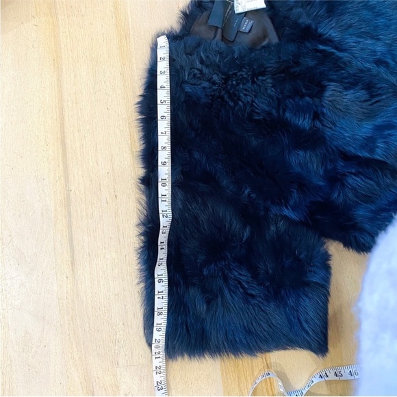 Club Monaco collection dyed navy blue/ blue genuine lamb fur pullover - Picture 9 of 10